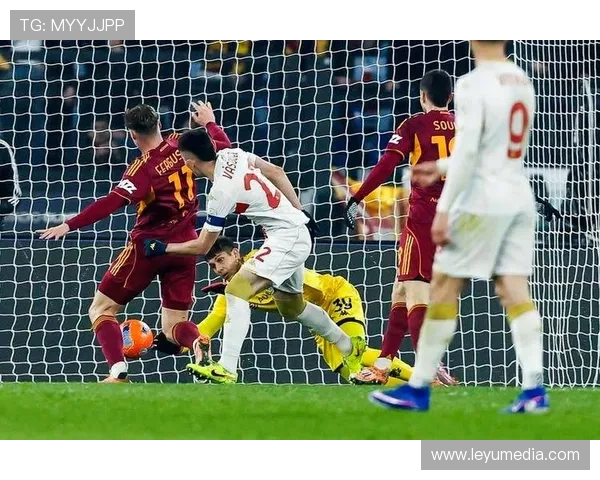 从0-2到3-1：罗马逆转热那亚，弗格森传射建功